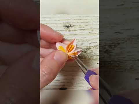 紙で作る可愛い桜のリースの作り方